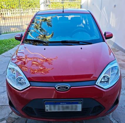 FORD FIESTA 1.6 ROCAM SEDAN 8V FLEX 4P MANUAL